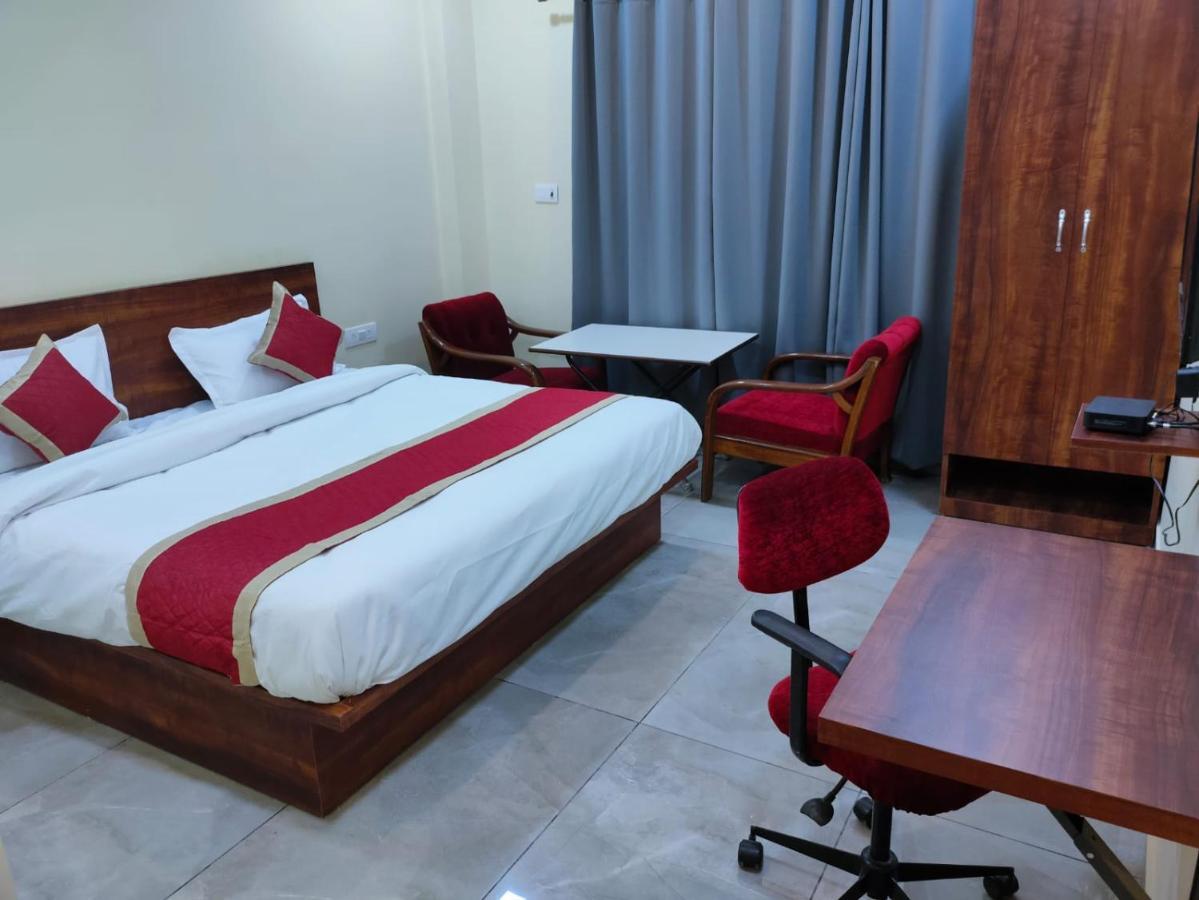 Hotel Manorama Inn Lucknow Eksteriør bilde